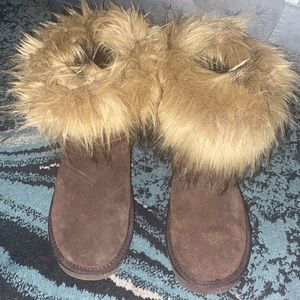 Dream pair boots size 5